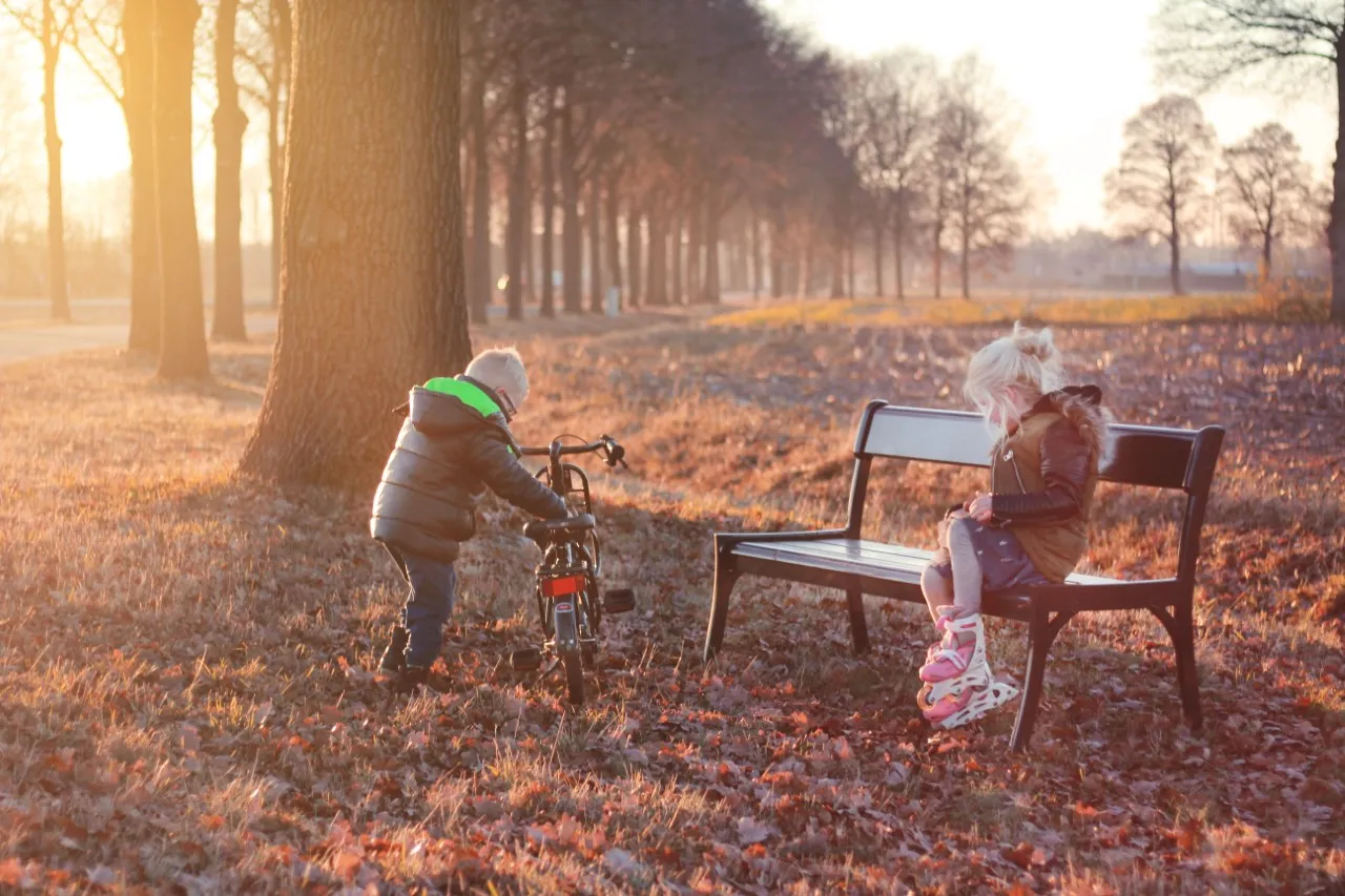 Gußeisen_Aluminium_gartenbank_picknikset_Luna_3 Gußeisen_Aluminium_gartenbank_picknikset_Luna_3