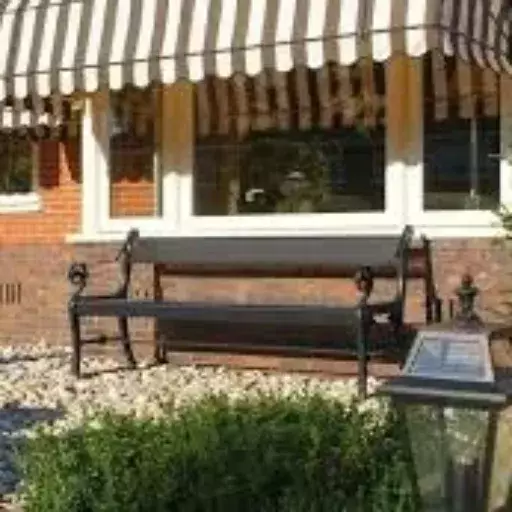 Gardeluxe